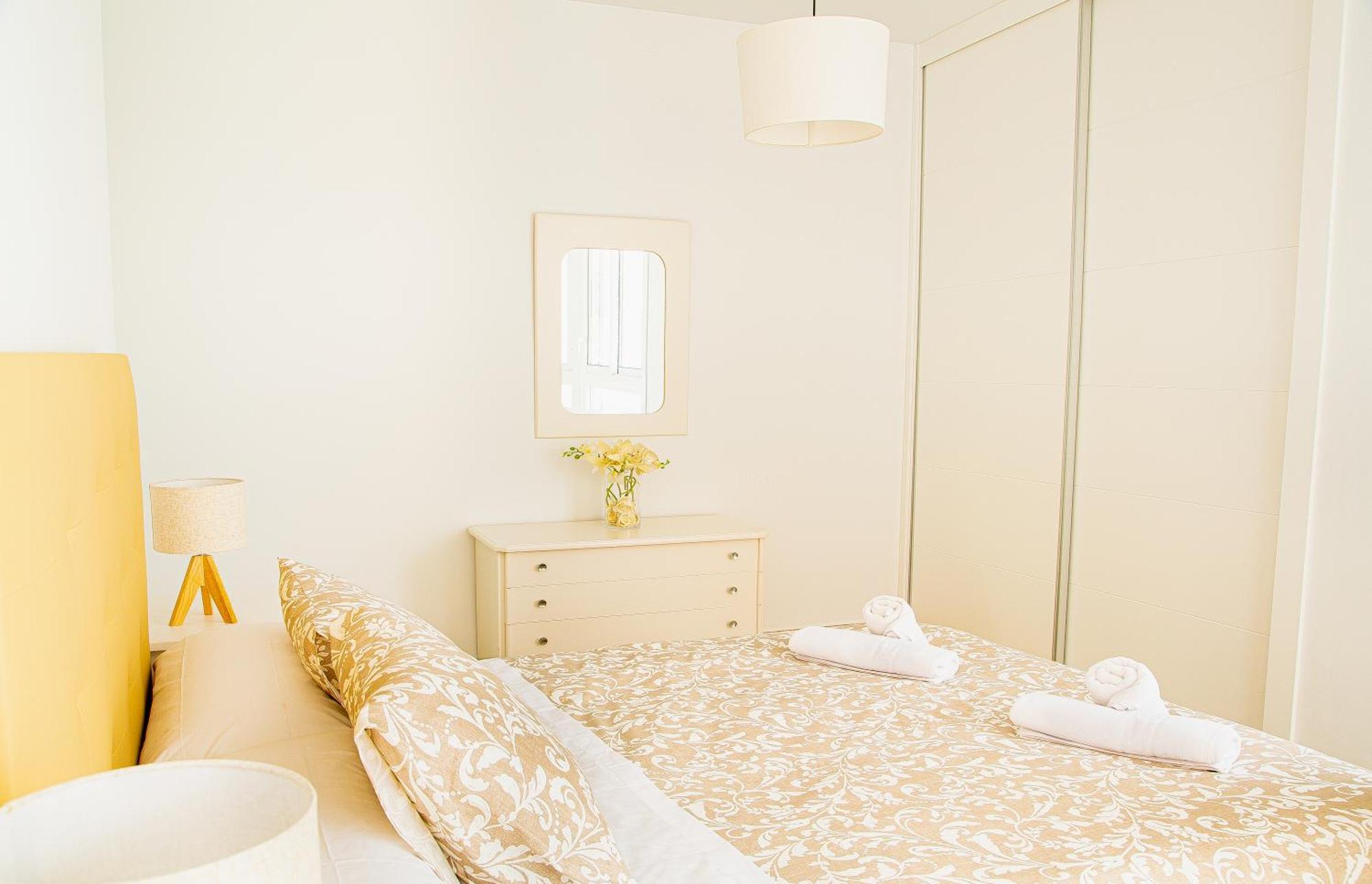 1ª Linea De Playa Marbell Center Apartment Marbella Exterior photo